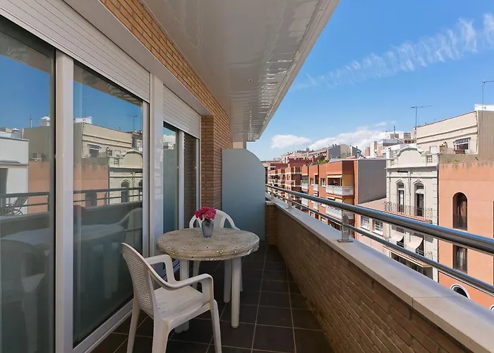 Estupendo Penthouse Malaga 2 Habitaciones , 1 Bano Wifi