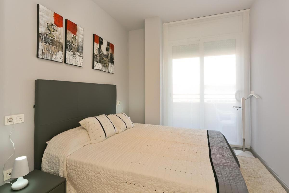 Apartamento Estupendo Penthouse 2 , 1 Bano Wifi *