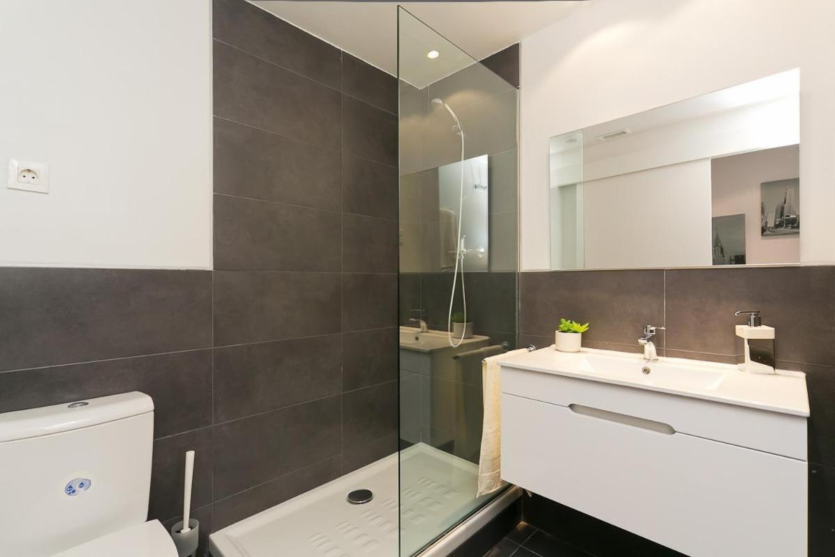 Estupendo Penthouse 2 , 1 Bano Wifi Apartamento Málaga